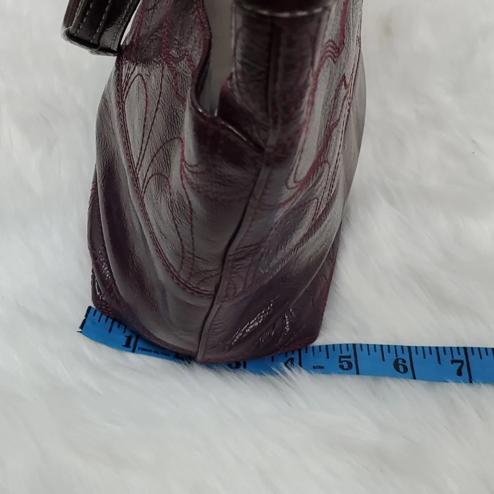 Coach patent leather signature shoulder purse bag cherry color